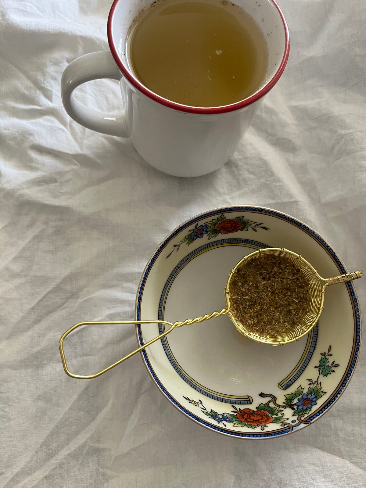 Woven brass tea strainer