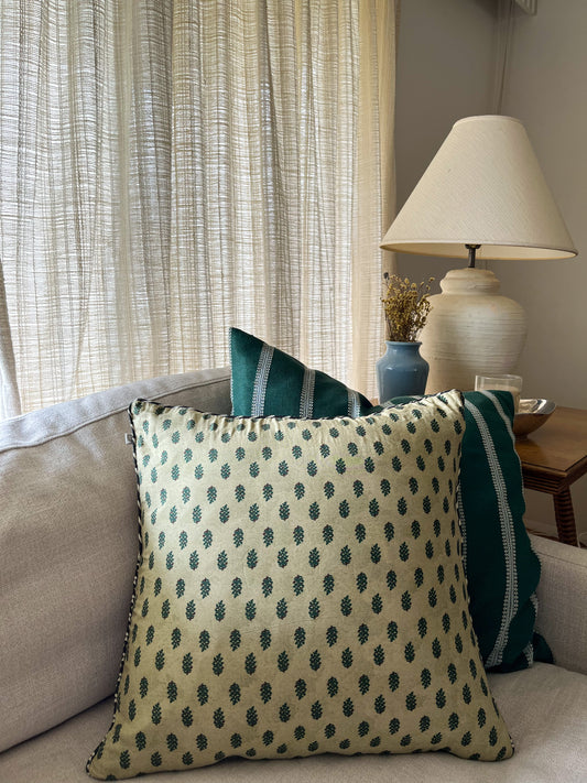 Garden pillow cover